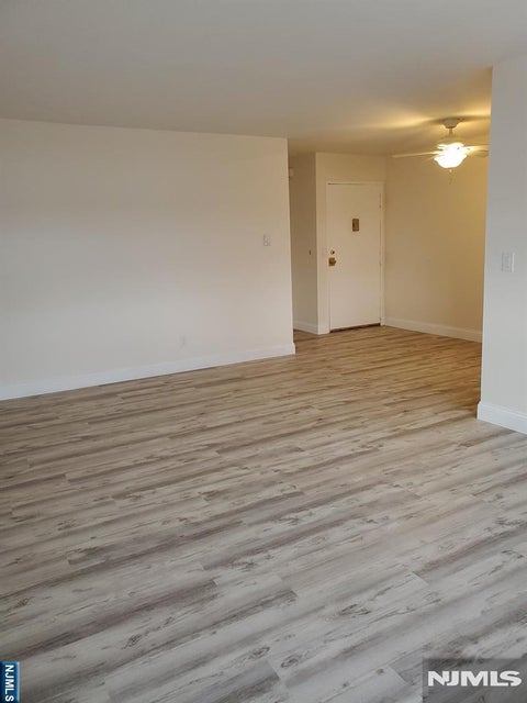 Photo of 100 Pierson Miller DR #C52, Pompton Lakes, NJ 07442 (MLS # 26039595)