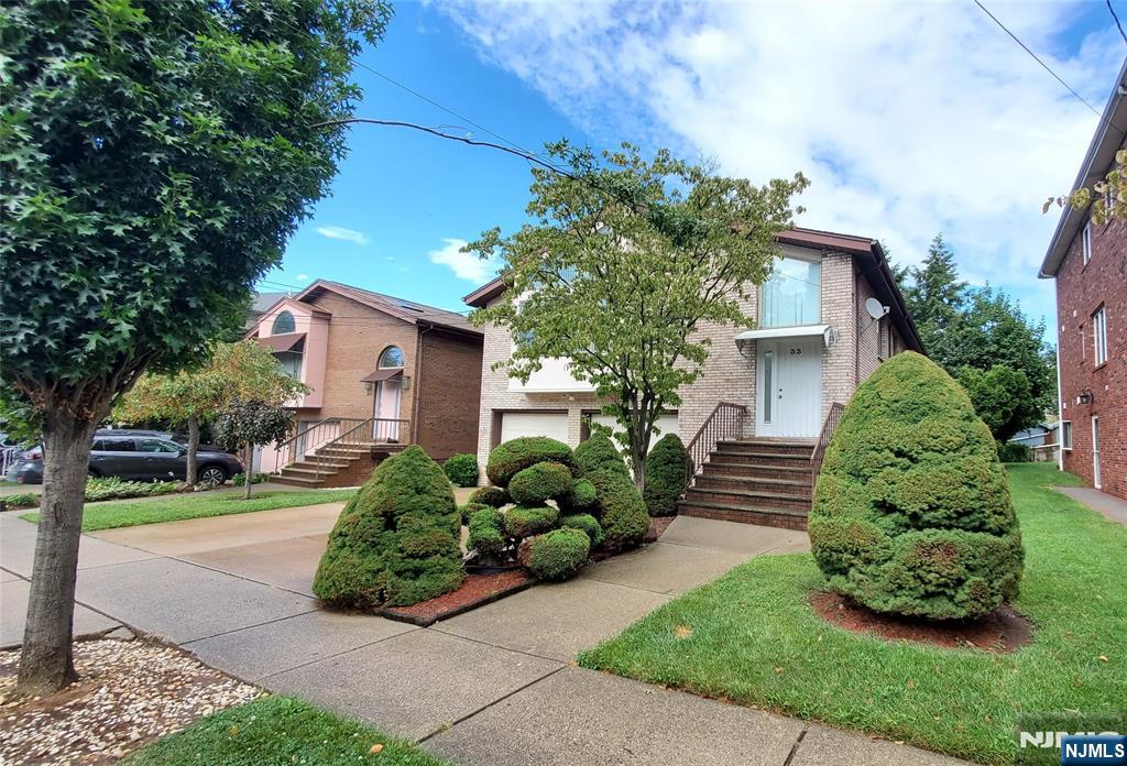 33 W Harwood Terrace