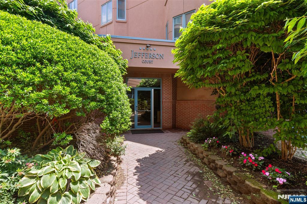 207 Jefferson Court