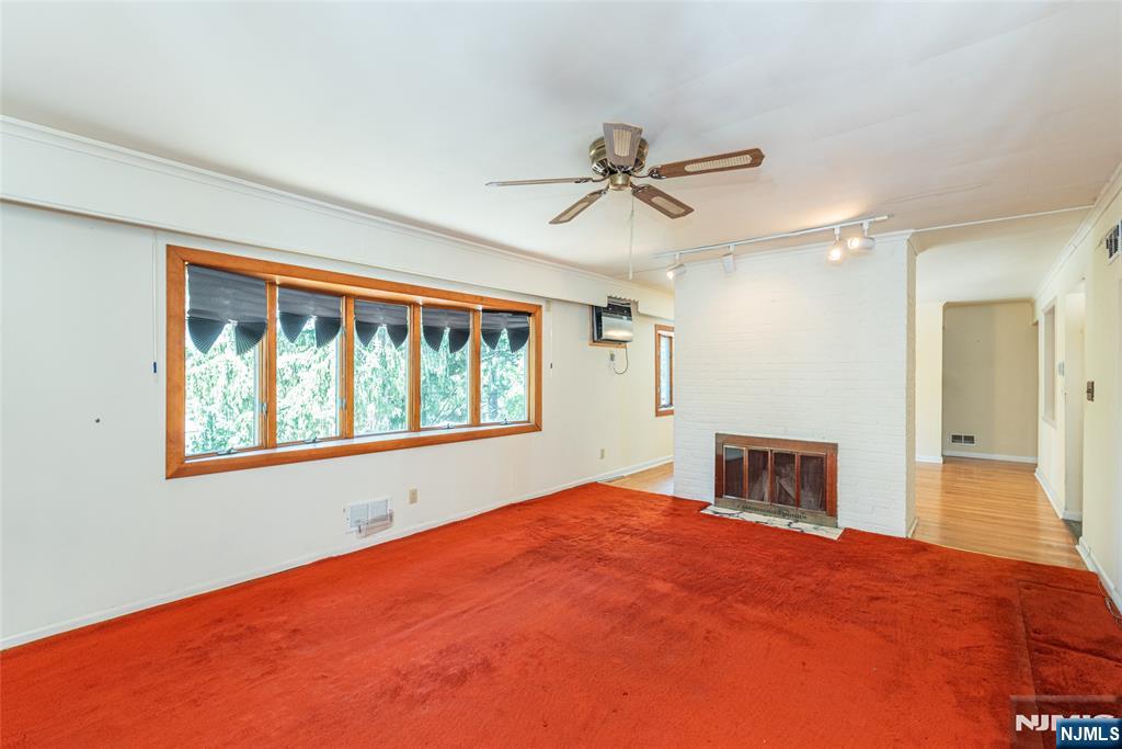 717 Alps Road