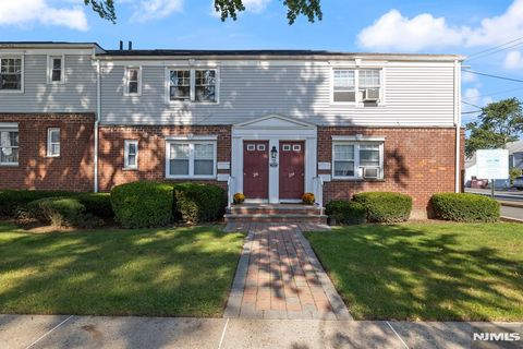 Photo of 206 Grand #B, Rutherford, NJ 07070 (MLS # 26008919)