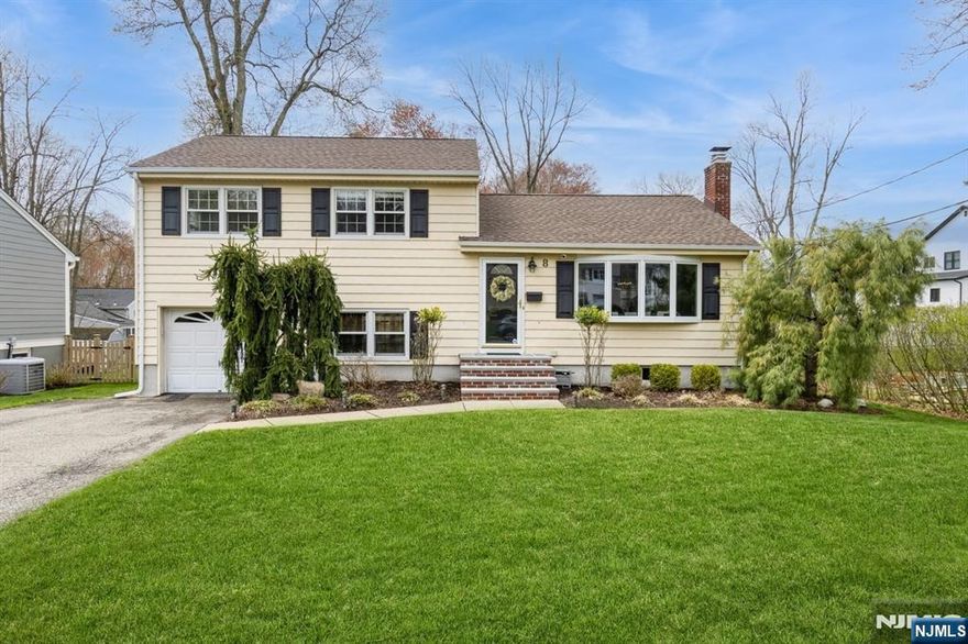 SMART HOUSE! AWESOME PROPERTY! DESIRABLE LOCATION! Well-Maintained 3 BED + 2.5 BATH Split on PERFECT .23 Acre Level Property in Prestigious COLLINS. Main level OPEN Concept Floor Plan perfect for Entertainment. Updated SKYLIT Eat-in Kitchen w/Center Island, Granite Countertops, Marble backsplash and SS Appliances. Ground Floor features a Family Room, FULL Bath and SLIDER out to PATIO & FENCED-IN Backyard. Full Basement ready to be finished. Smart Home wired with Smart Lutron lighting control, Nest Thermostat, Whole House Music System and Family Room Home Theater. MOVE RIGHT IN & ENJOY LIFE IN LIVINGSTON!