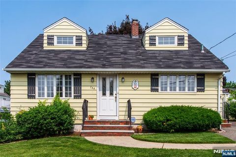 744 9th Street Carlstadt NJ 07072