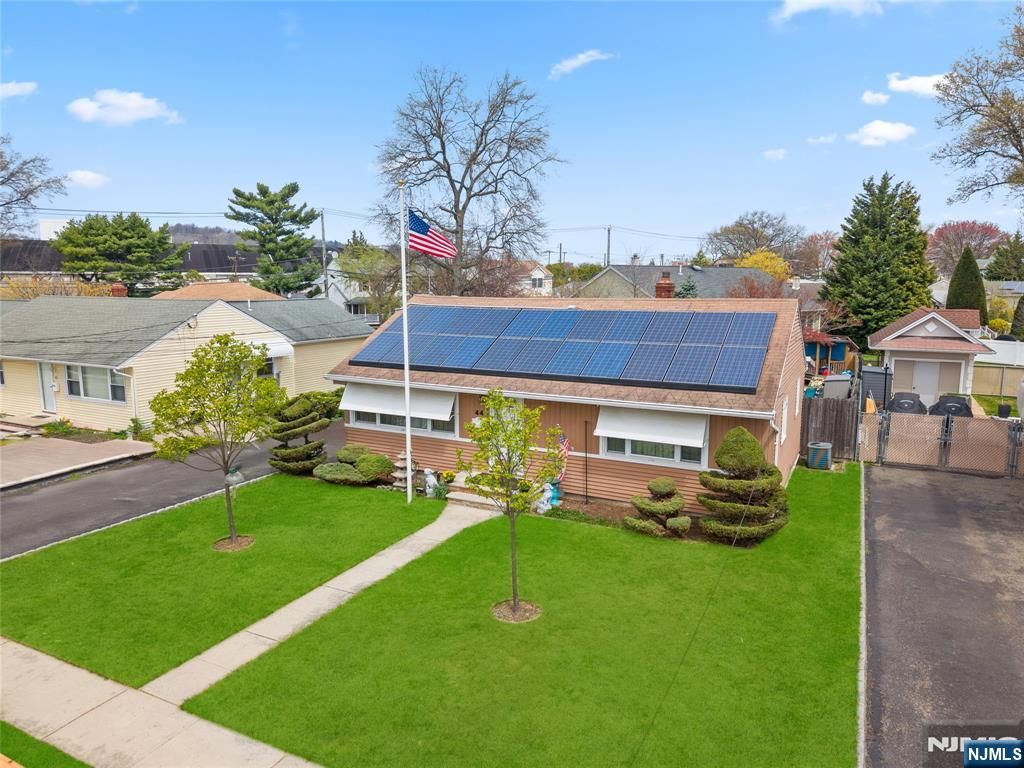 Photo of 44 Scott Terrace, Clifton, NJ 07013 (MLS # 26012775)