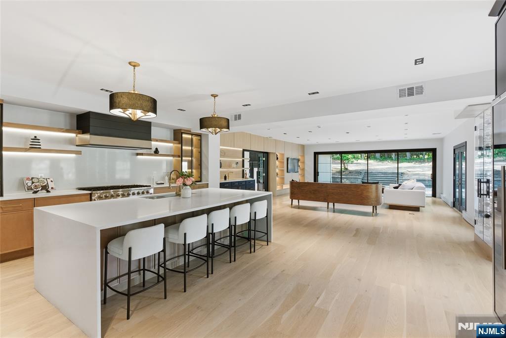 60 Brookside Drive