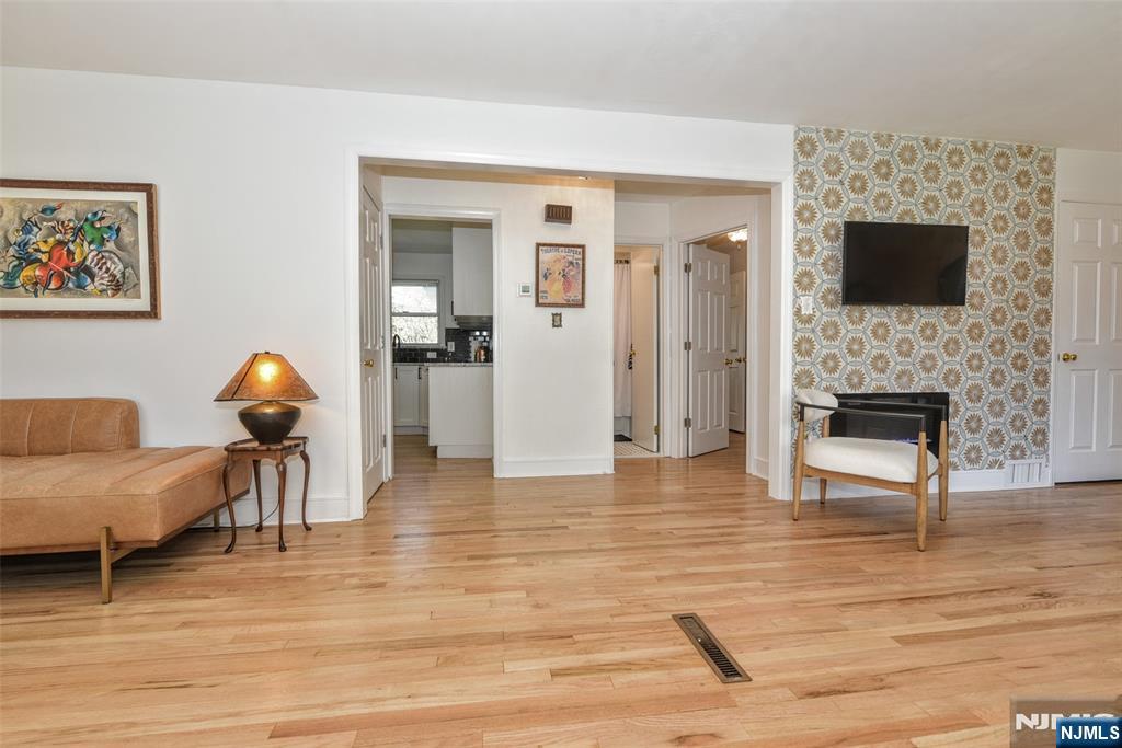 11-06 Marshall Road