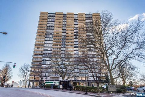 6050 Kennedy Boulevard Unit 9B, West New York, NJ 07093 - MLS#: 25006012