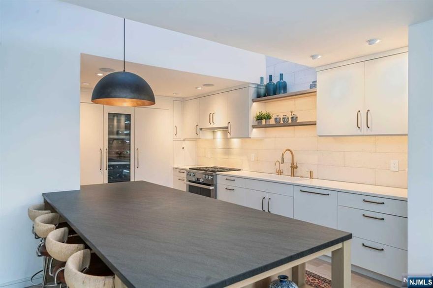 Located in the magnificent Oak Trail gated community with pool just minutes from NYC , this brilliantly designed 2023 modern residence sits majestically on a private corner with spectacular Western vistas. This three level residence with 4 bedrooms and 3 1/2 baths with its expansive open design,high ceilings ,floor to ceiling windows offers every modern convenience. Experience a wonderful indoor outdoor lifestyle with multiple outdoor spaces including an outdoor kitchen. Additional features include entertainment size rooms together with a sensational gourmet kitchen with all top grade appliances. Magnificent primary suite with spalike bath, fireplace and large custom closet, two bedrooms and full bath on the second floor. Lower level has fabulous family room and additional bedroom suite .This truly exceptional property is beautifully landscaped and designed in complete harmony. The perfect place to call home.