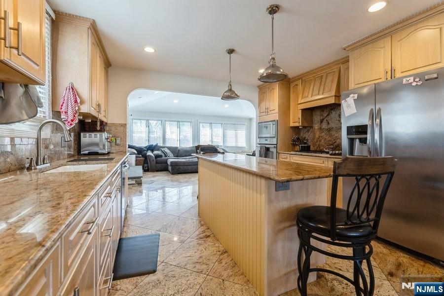 15 Blish Place