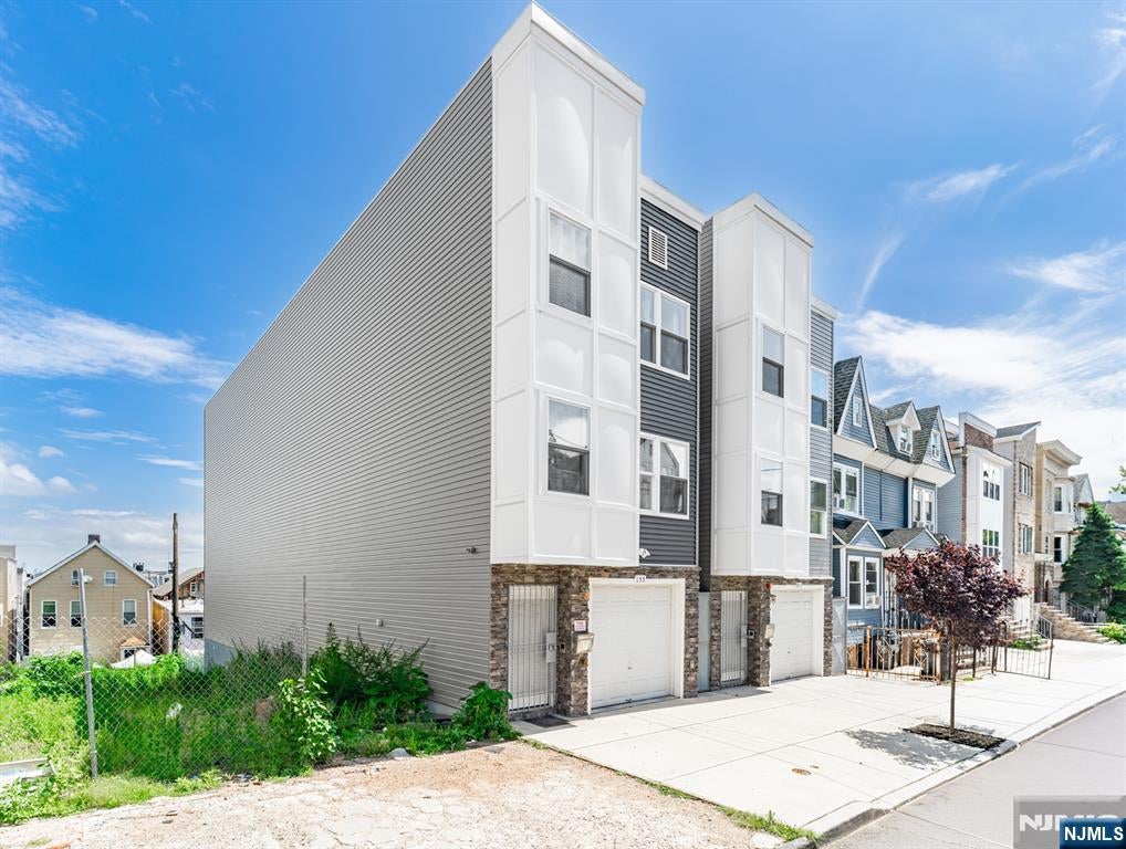 149 Mount Prospect Avenue