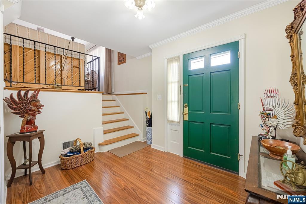 1150 Roosevelt Avenue