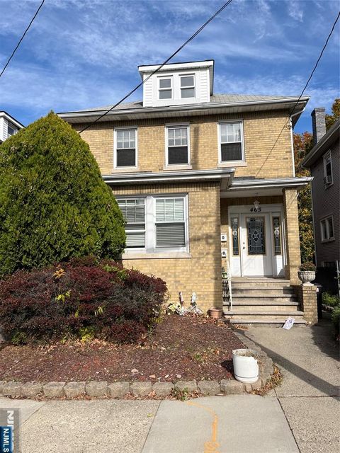 Photo of 465 Greenmount Ave #1, Cliffside Park, NJ 07010 (MLS # 25039888)