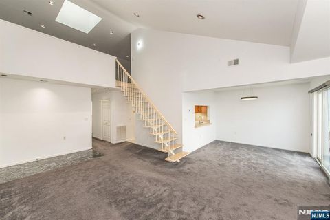 Photo of 69 Amethyst Lane #283, Paterson, NJ 07501 (MLS # 26010261)