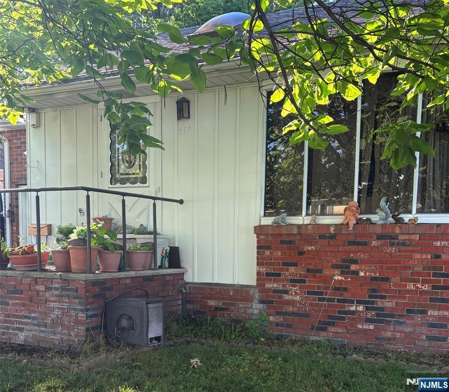 Photo of 477 Steinway Road, Saddle Brook, NJ 07663 (MLS # 26024009)