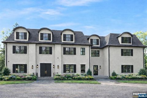 Photo of 241 Saddle River Rd, Saddle River, NJ 07458 (MLS # 26010578)