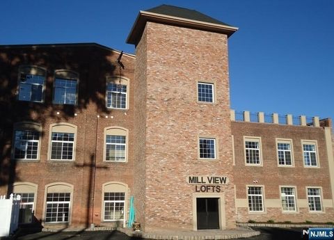 Photo of 5769 Westervelt, Hawthorne, NJ 07506 (MLS # 26009738)