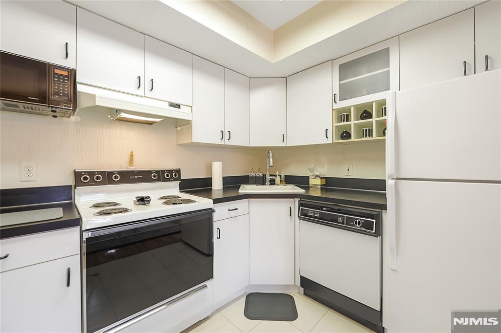 416 68th Street 12