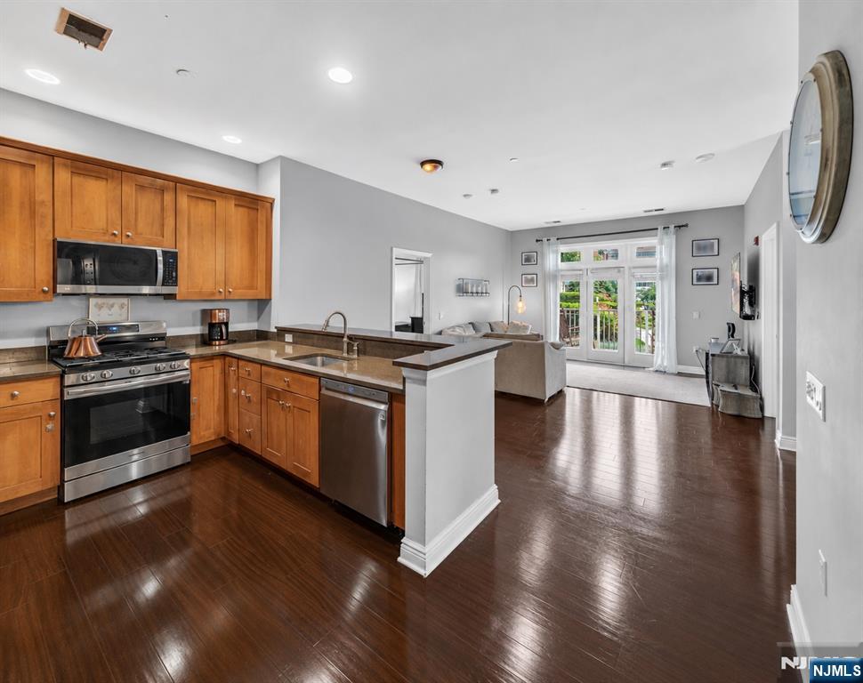 7400 River Road 108