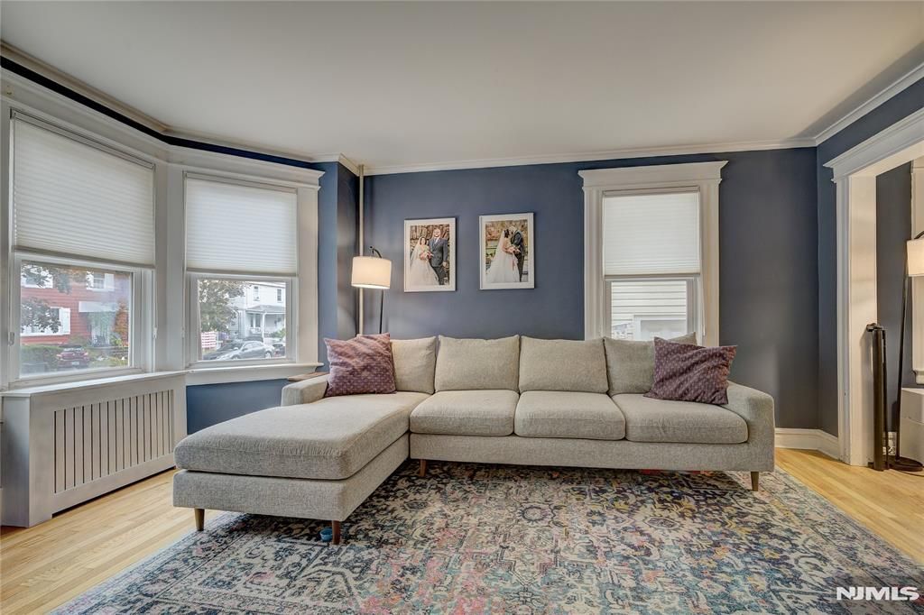 Photo of 43 Llewellyn Avenue, Bloomfield, NJ 07003 (MLS # 25039255)