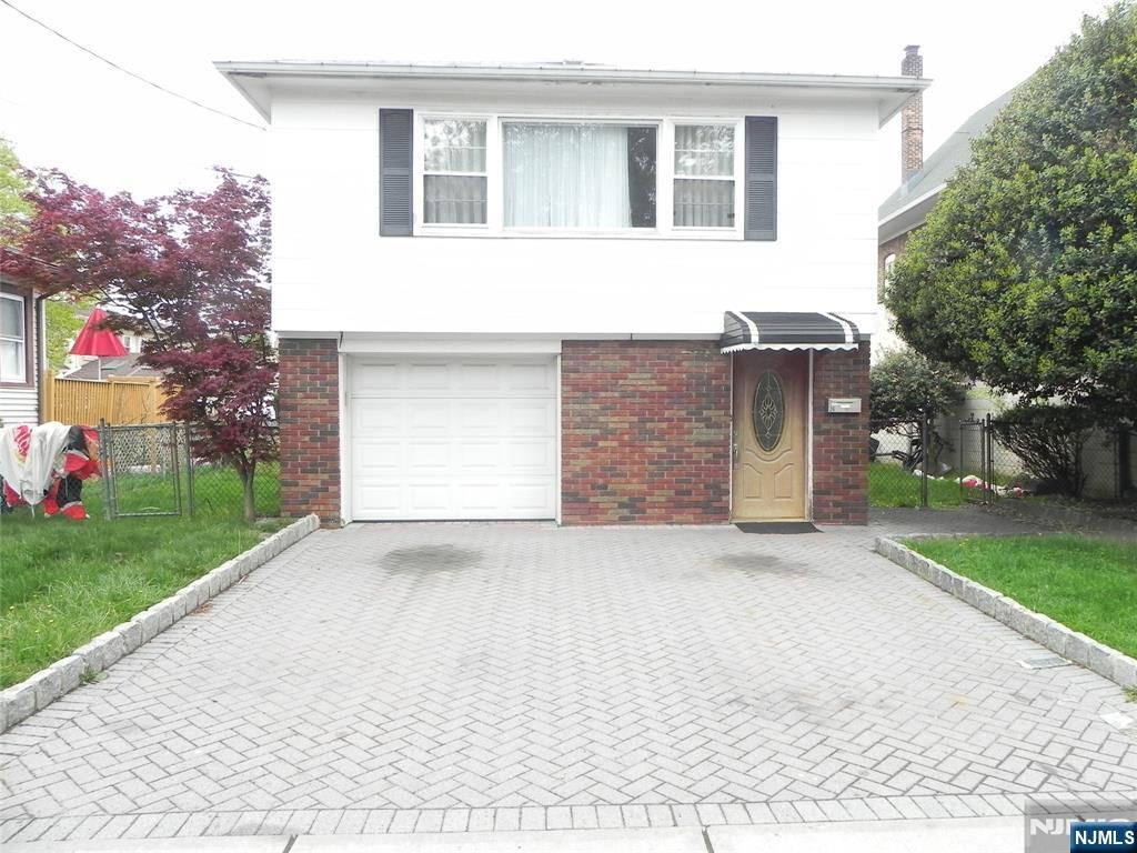 Photo of 26 Marshall Avenue, Little Ferry, NJ 07643 (MLS # 26017257)