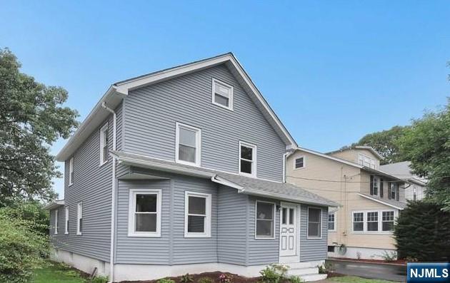 Property for Sale at 114 Daniel Avenue, Rutherford, New Jersey - Bedrooms: 3 
Bathrooms: 3 
Rooms: 7  - $698,000