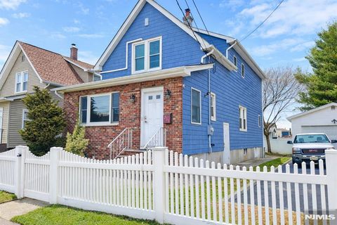 Photo of 205 Valley Brook Ave #2, Lyndhurst, NJ 07071 (MLS # 26008012)