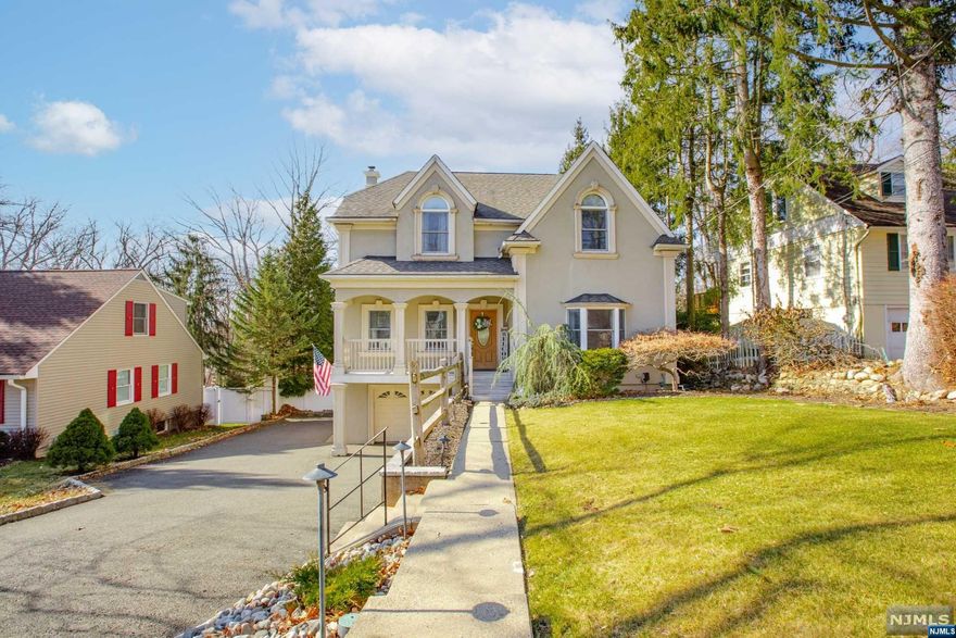 Welcome to this stunning custom colonial-style home located in thriving Oakland. Renovated in the 2010s, this home will please even the most discerning buyer. Curb appeal w/ manicured landscaping& lovely front walkway. Open inviting LR w/ gas fireplace. Oversized DR w/ 2 sliders to deck& updated kitchen w/ ample custom cabinet space, granite tops& SS appliances. A bonus room& full bath complete main lev, offering convenience for any lifestyle. Upstairs find 2 spacious BRs, full bath & generously sized master BR w/ vaulted ceilings. Updated master bath w/ shower, double sinks, jetted tub. Lower level w/ laundry/storage, workout rm/office, full bath& walkout to patio area. Garage has ample space for storage& a car. The flat backyard, a rarity for Oakland, has privacy. Enjoy the inground pool, complete with a pool house perfect for hosting. Property is wired for generator& has Nest thermostats. Live in a combination of luxury & sustainability in this silver level sustainability town!