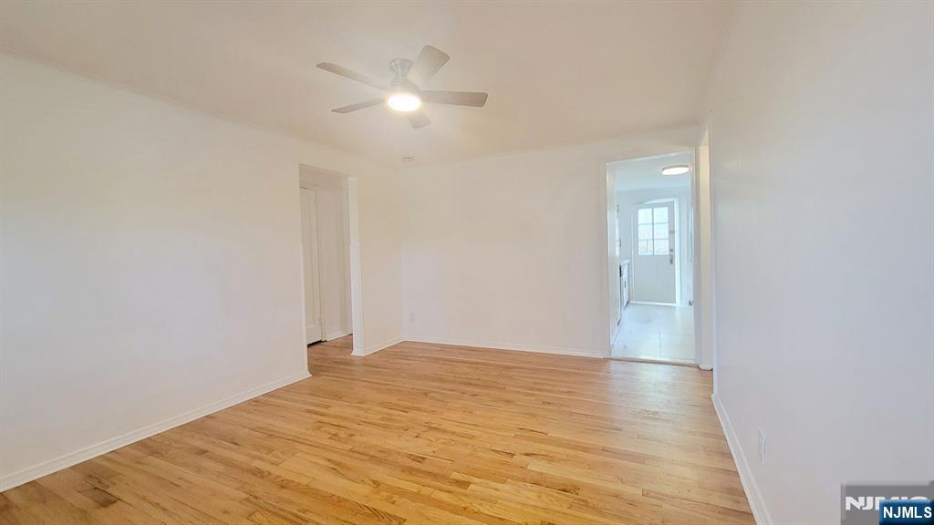 Rental Property at 592 Beverly Rd 1st Floor, Teaneck, New Jersey - Bedrooms: 1 
Bathrooms: 1 
Rooms: 4  - $2,500 MO.