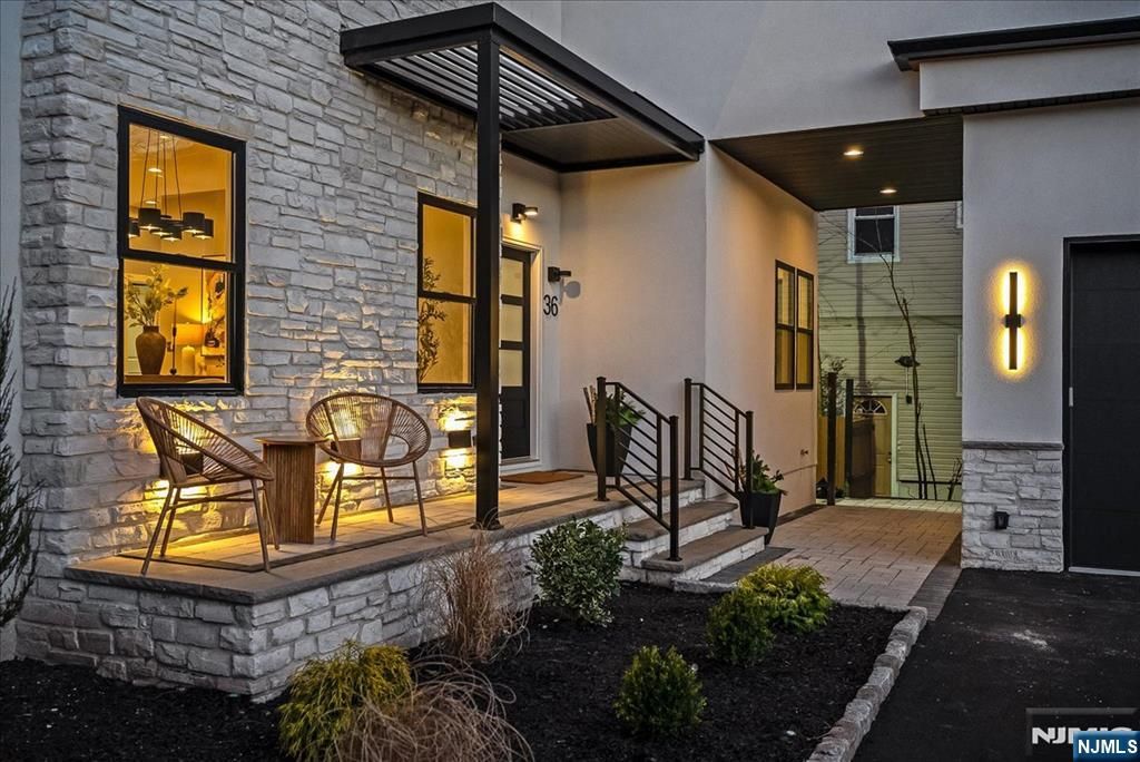 Photo of 36 James Street, Montclair, NJ 07042 (MLS # 25042550)