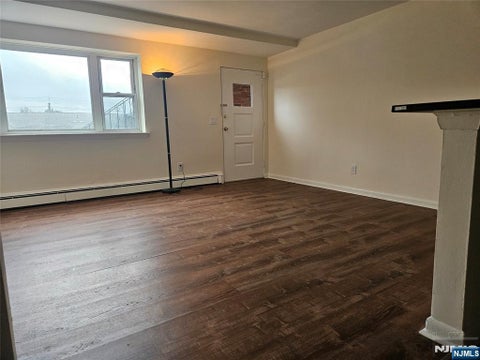 Photo of 340 Undercliff AVE #12-B, Edgewater, NJ 07020 (MLS # 26029094)