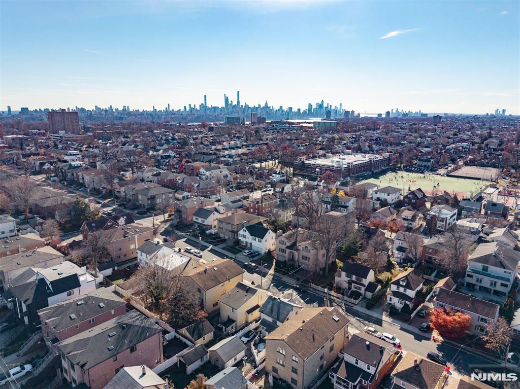 457 Washington Avenue