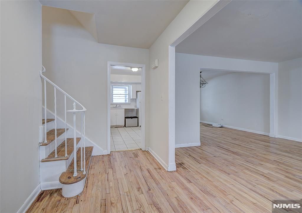 Photo of 27 Old Short Hills Road, West Orange, NJ 07052 (MLS # 26002315)