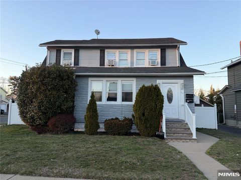 Photo of 57 Magnolia St #1, Bergenfield, NJ 07621 (MLS # 26008265)