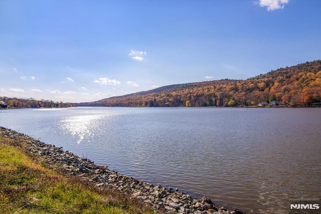 Photo of 11 Bushwick Lane, West Milford, NJ 07480 (MLS # 26001205)