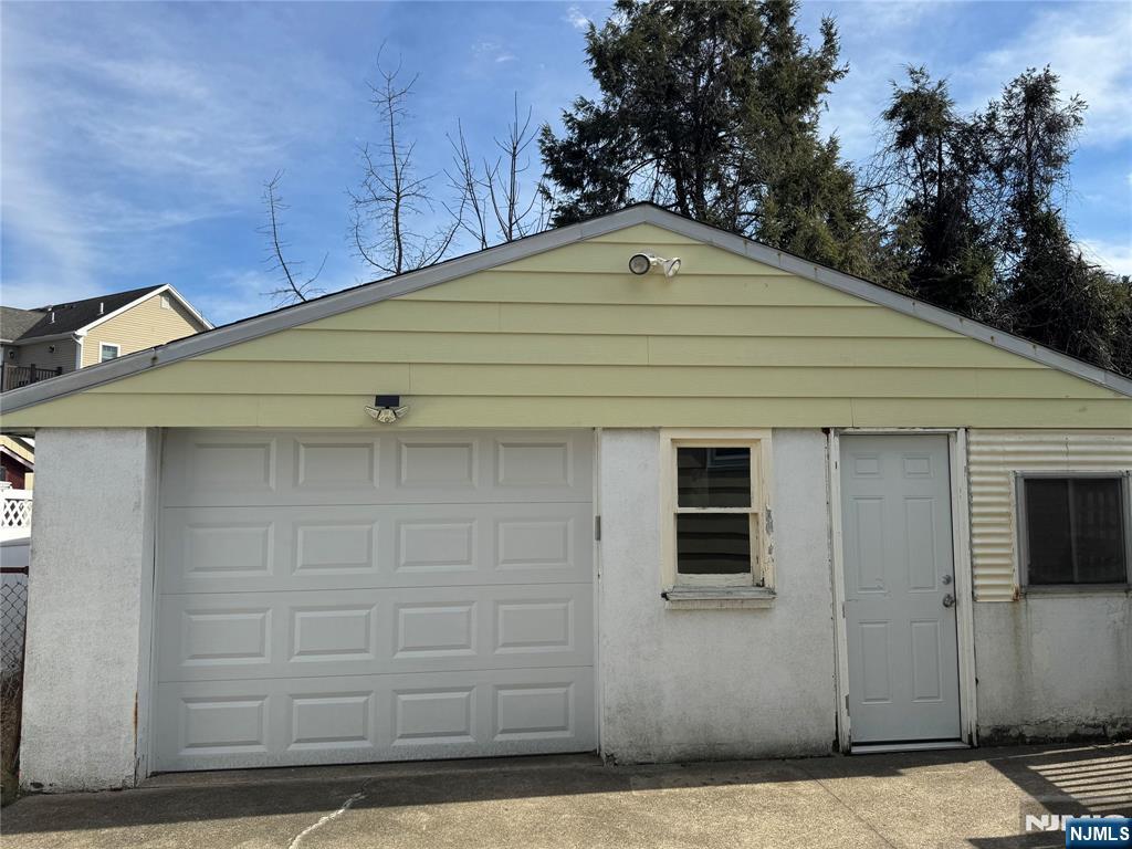 18 Filippone Way
