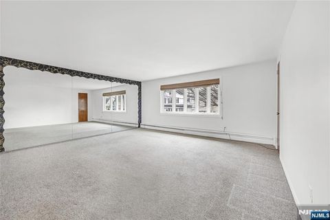 Photo of 38 Washington Ave #2, Rutherford, NJ 07070 (MLS # 26008654)