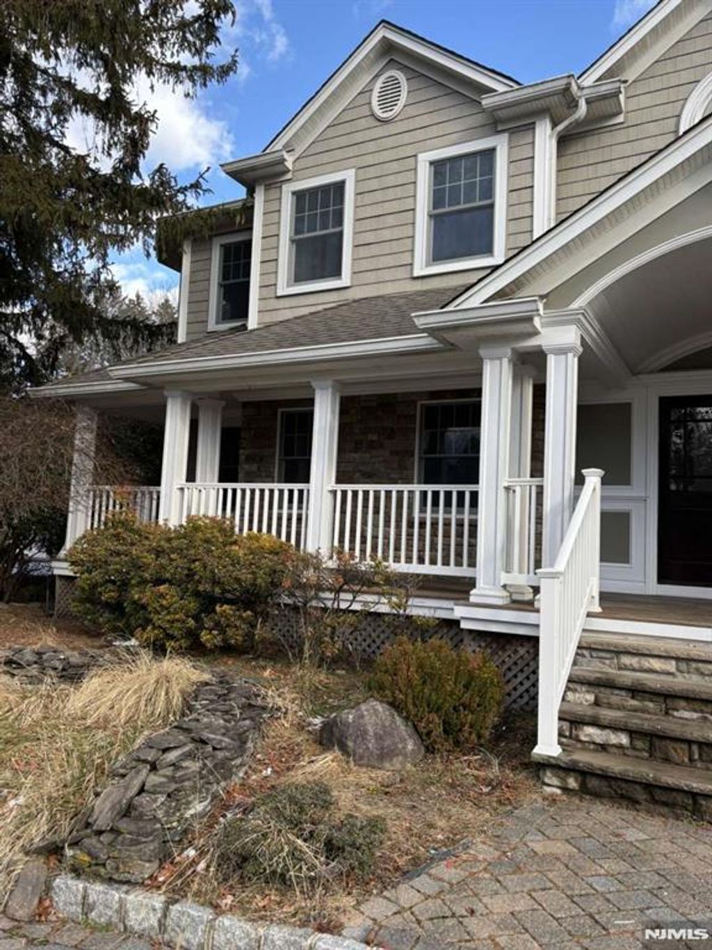 Photo of 124 Coopers Lane, River Vale, NJ 07675 (MLS # 26002127)