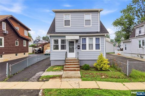 Photo of 375 Miller Street, Union, NJ 07088 (MLS # 26023306)