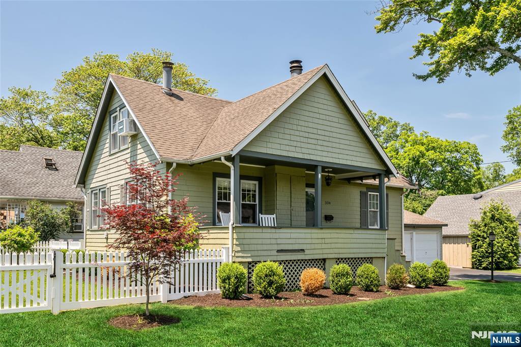 334 Corona Place