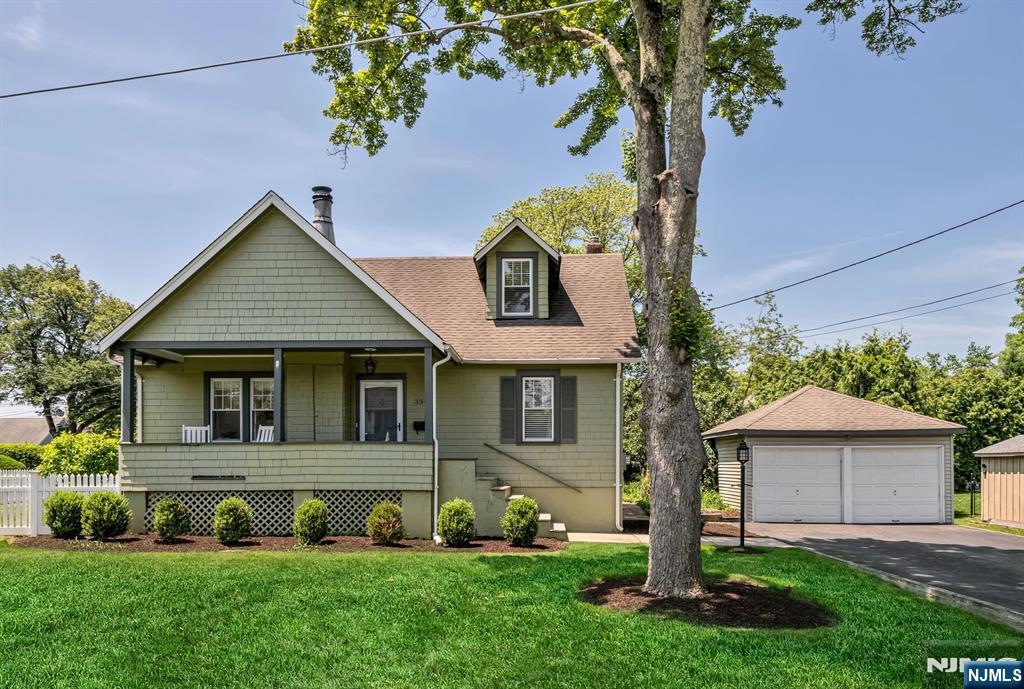Property for Sale at 334 Corona Place, Ridgewood, New Jersey - Bedrooms: 4 
Bathrooms: 2 
Rooms: 8  - $849,000