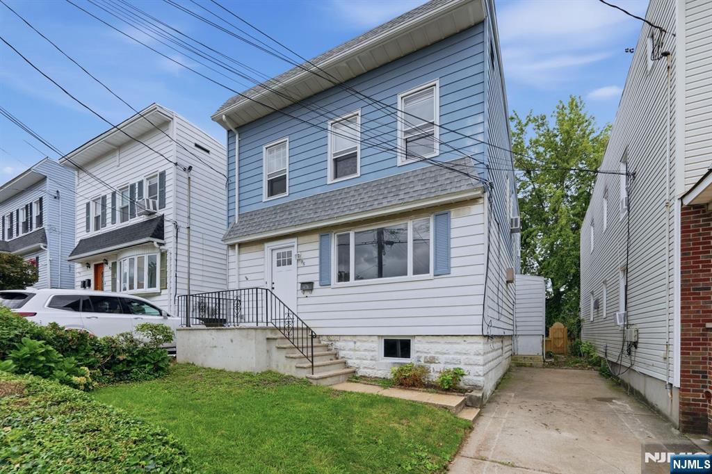 95 Belmount Avenue