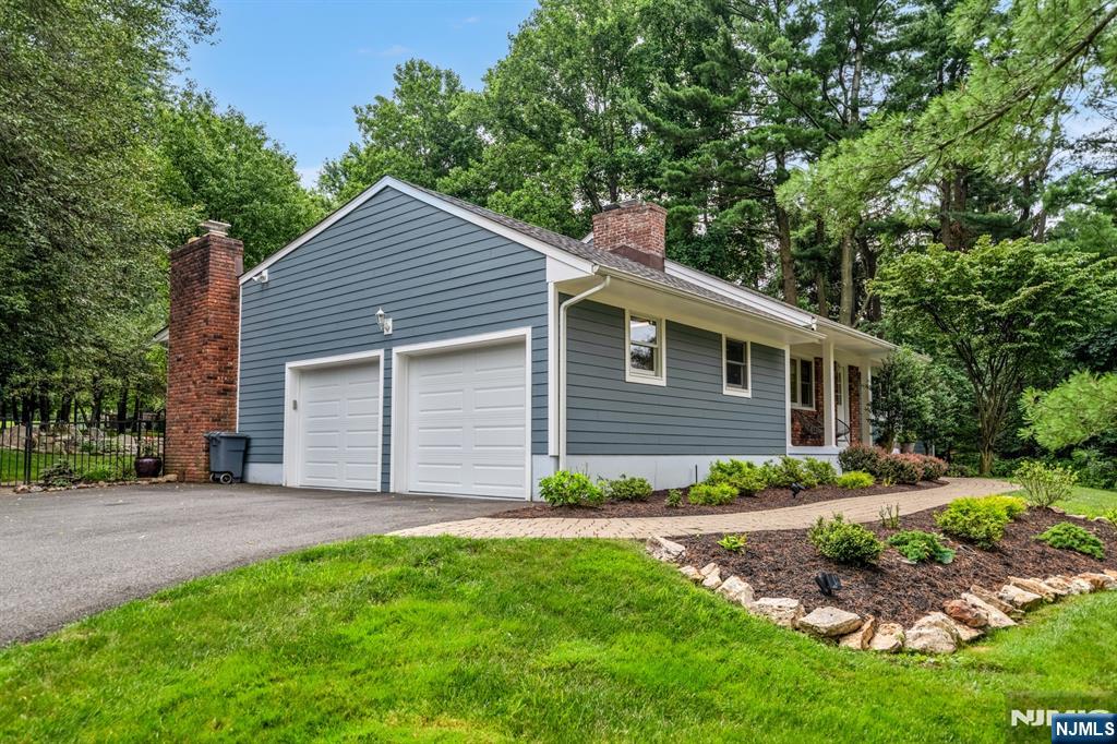 175 Airmont Avenue
