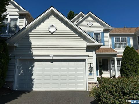 63 Thistle Drive Paramus NJ 07652