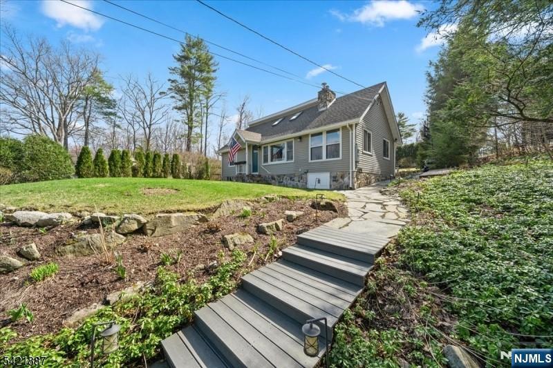 426 E Lake Shore Drive