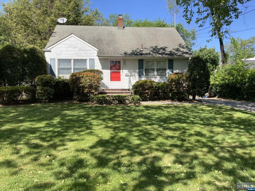 Welcome to 671 Delaware Ave a charming 4-bed 2-full-bath Cape Cod home. Conveniently located in a desirable neighborhood near schools, parks, and shopping, this property offers so much potential. Inviting interior provides lots of natural light, hardwood floors and a functional layout. While some updating is needed this property presents a fantastic opportunity to create your dream living space. Outside enjoy a large yard providing ample space for outdoor activities and entertainment. The detached garage with extra-long driveway offers convenient parking and extra storage for your vehicles and belongings. The backyard features a charming "play house," perfect for children or as a space for hobbies. Do not miss out! Must have appointment, do not walk the property or knock on door, tenant occupied.