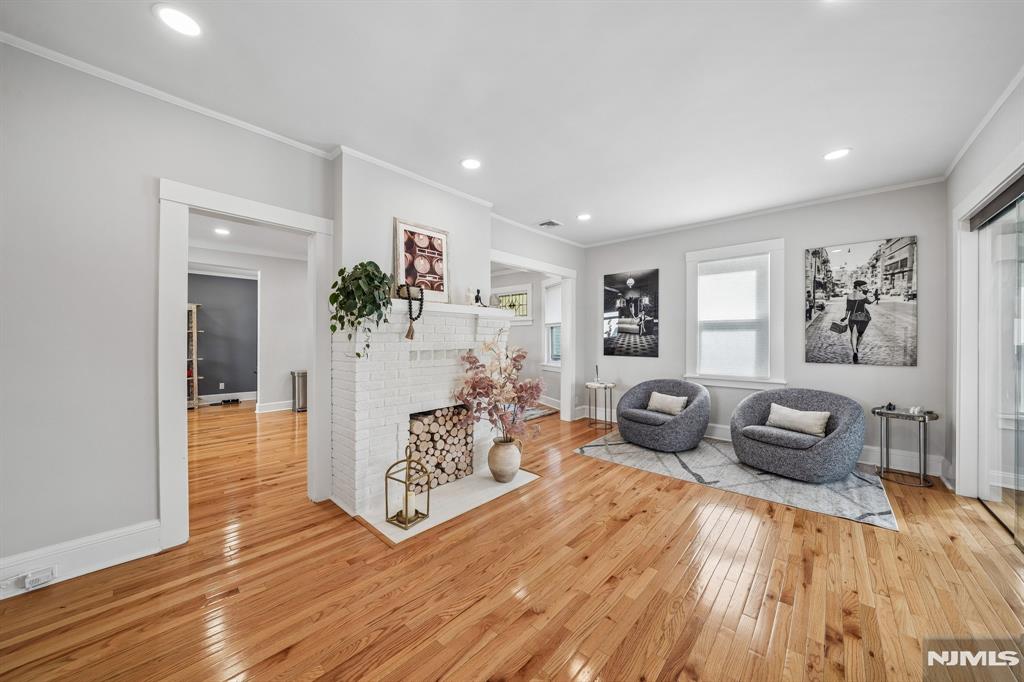 27 Otsego Road