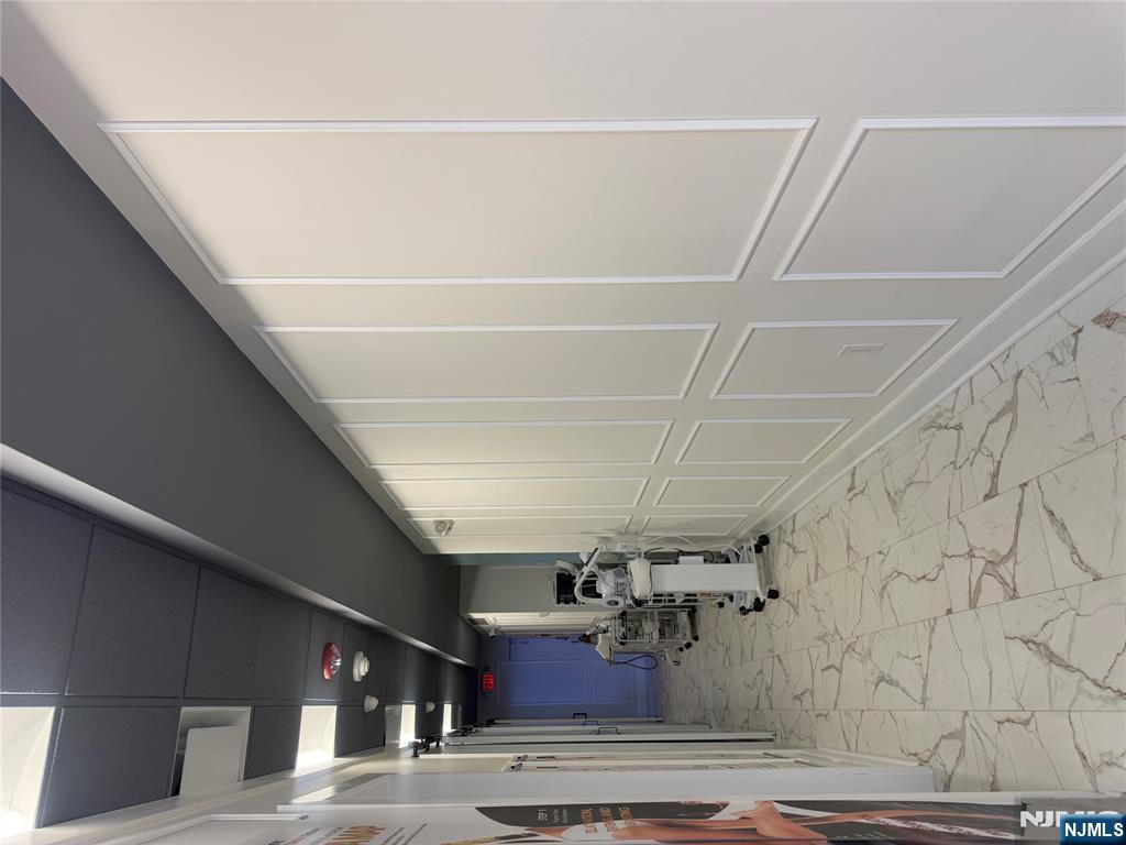 1637 palisade Avenue