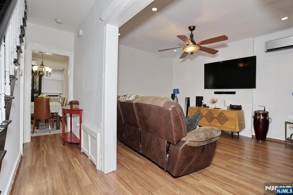 117 Delaware Avenue