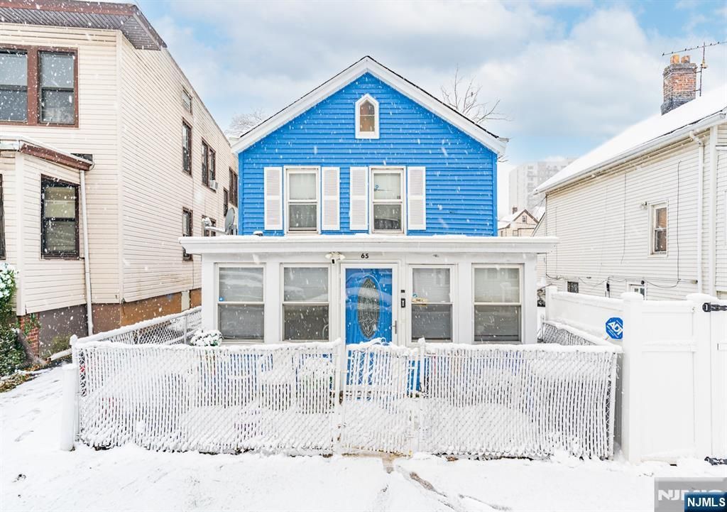 Photo of 65 Cambridge Street, East Orange, NJ 07018 (MLS # 26013910)