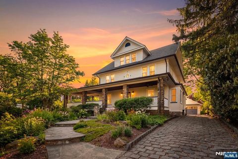 12 Midwood Road Glen Rock NJ 07452